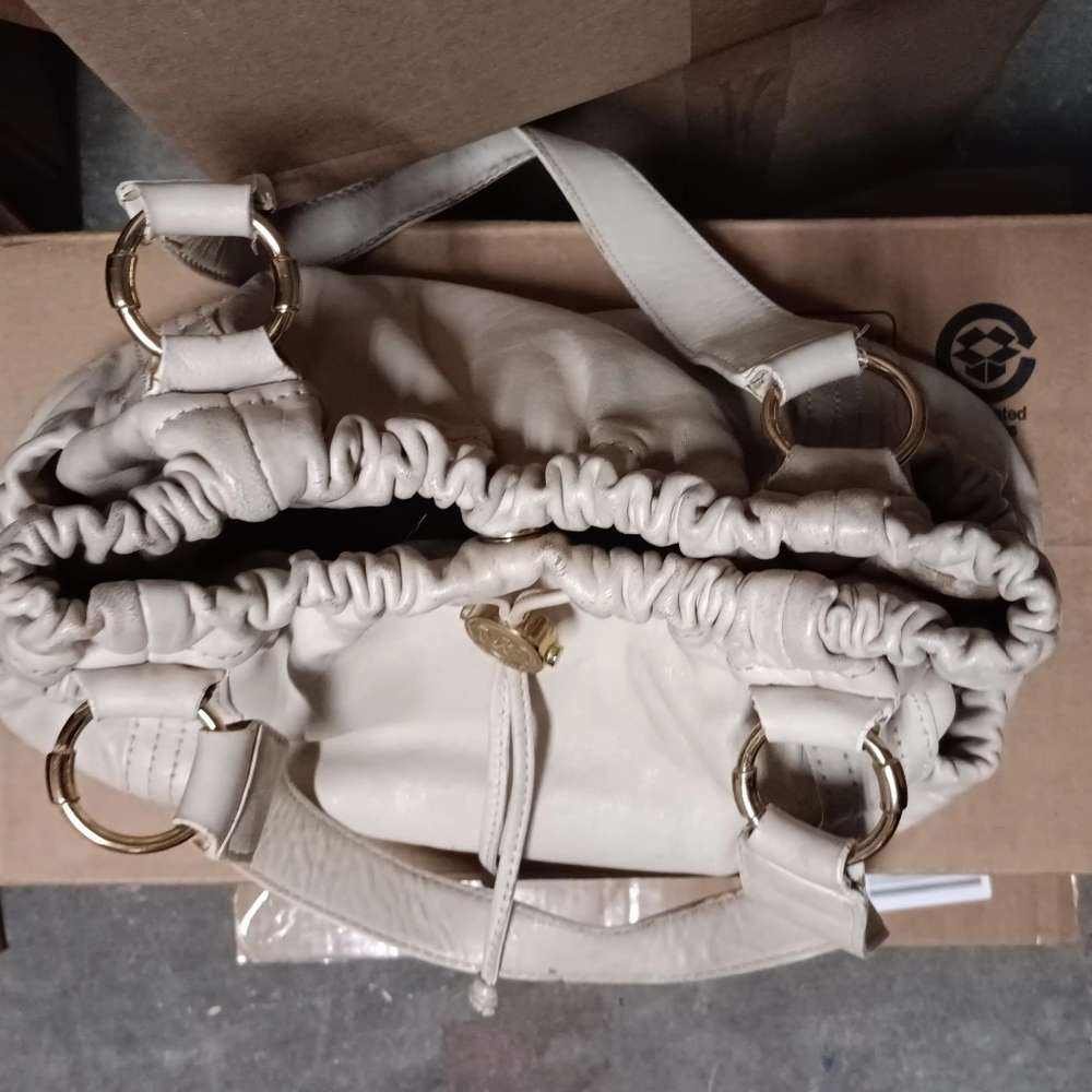 Vintage Michael Kors Beige Soft Leather Drawstring Hobo Bag - Picture 5 of 12
